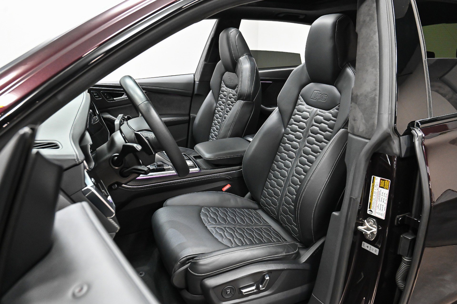 Used 2021 Audi RS Q8 w/ Carbon Optic Package image 5