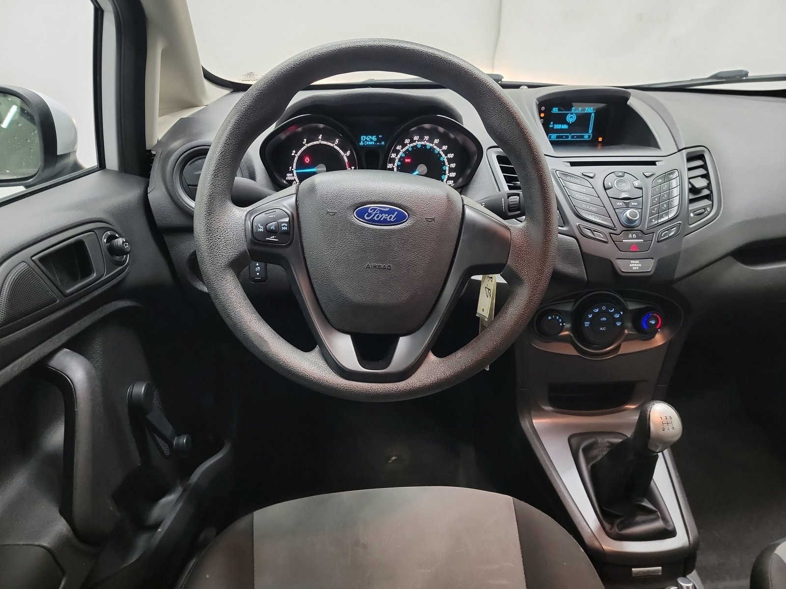 Used 2016 Ford Fiesta S image 16