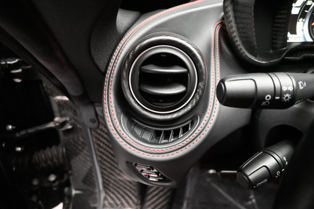 Used 2016 Alfa Romeo 4C Spider RWD image 64