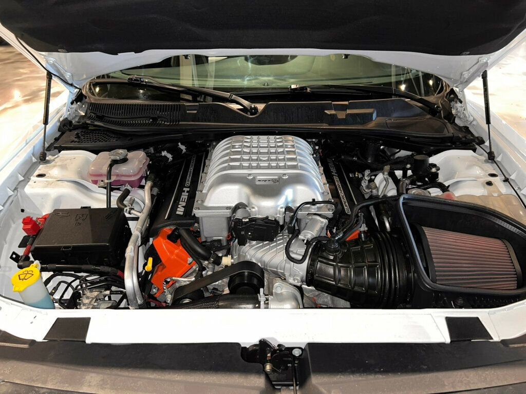 Used 2023 Dodge Challenger SRT Hellcat image 9