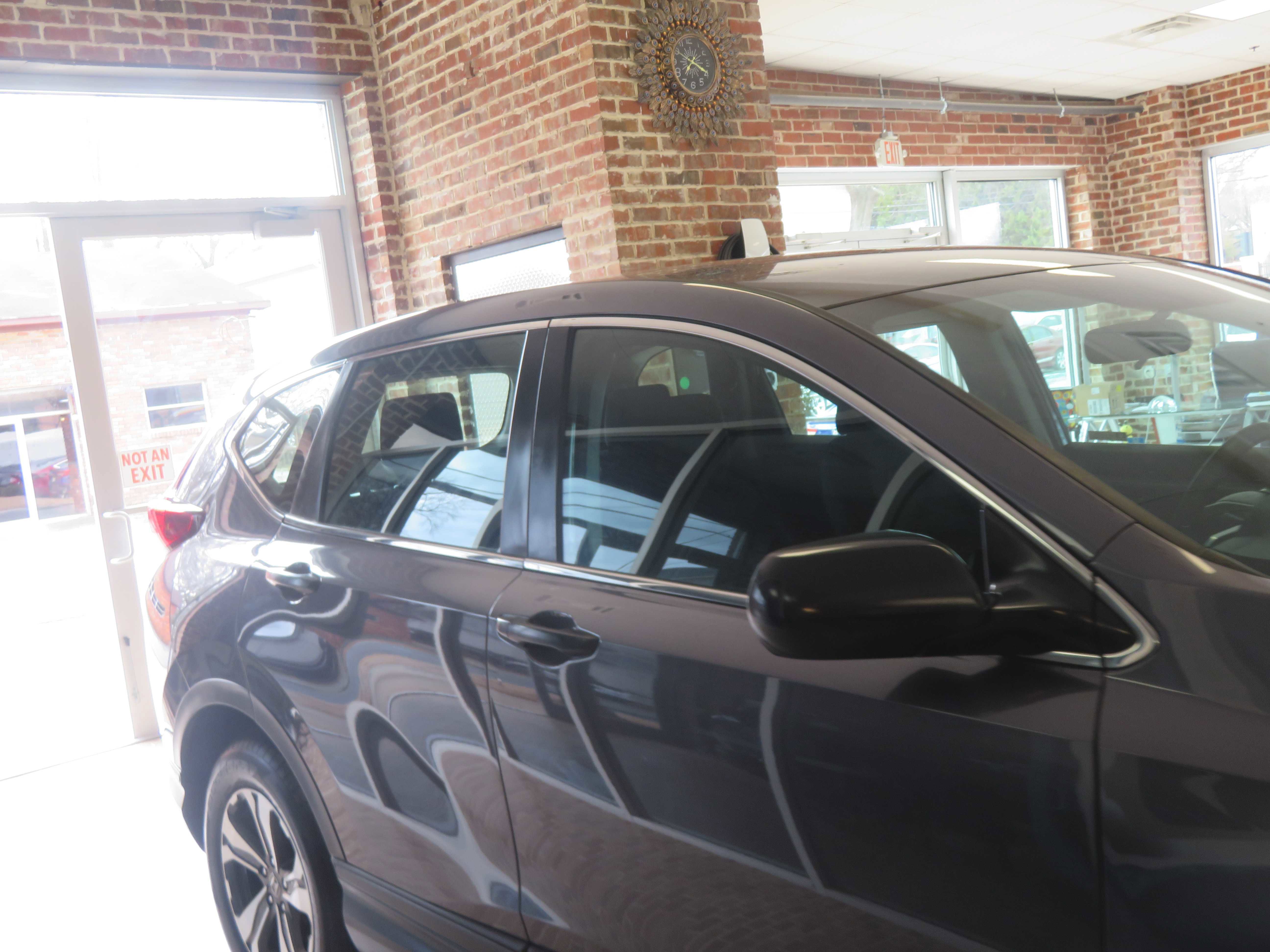 Used 2018 Honda CR-V LX image 59