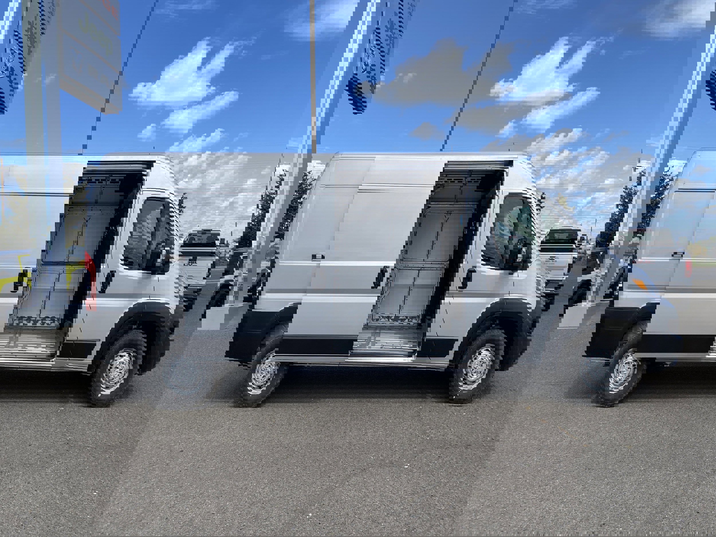 New 2025 RAM ProMaster 2500 w/ Convenience Group image 14