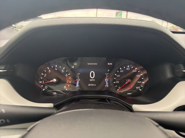 Used 2024 Jeep Compass Limited image 17