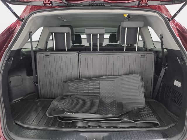Used 2019 Toyota Highlander LE AWD/4WD image 32