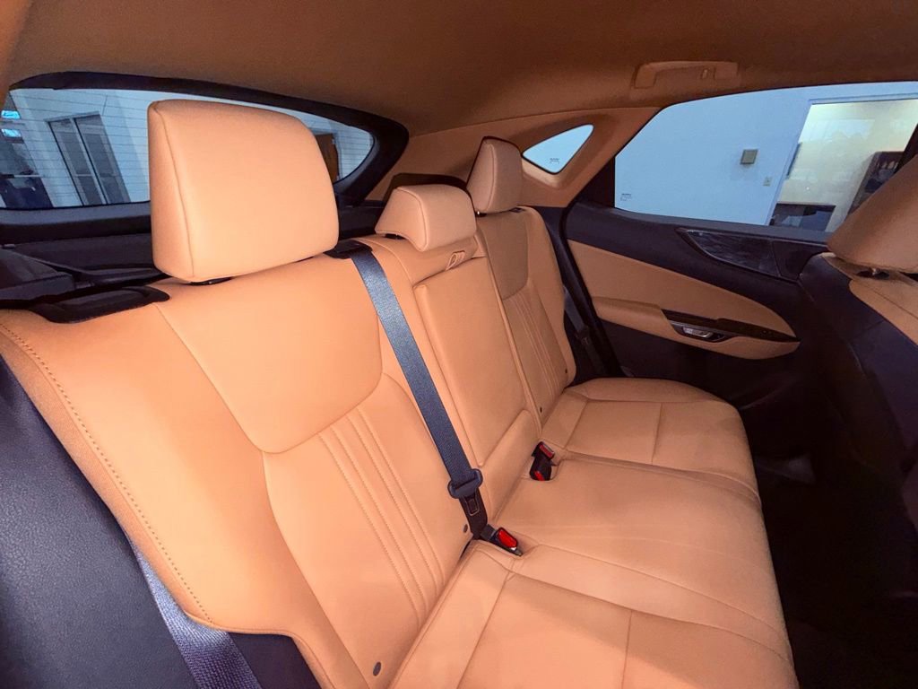 Certified 2024 Lexus NX 250 FWD w/ Premium Package image 15