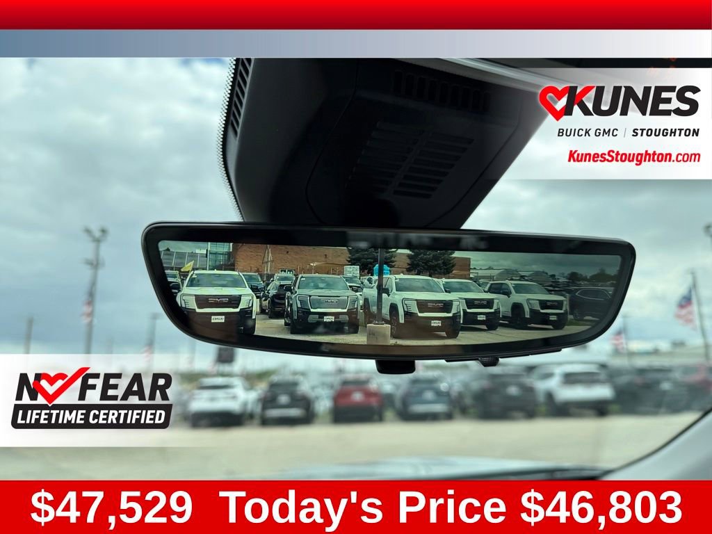 New 2026 GMC Terrain Denali w/ LPO, Black Badging Package AWD/4WD image 36