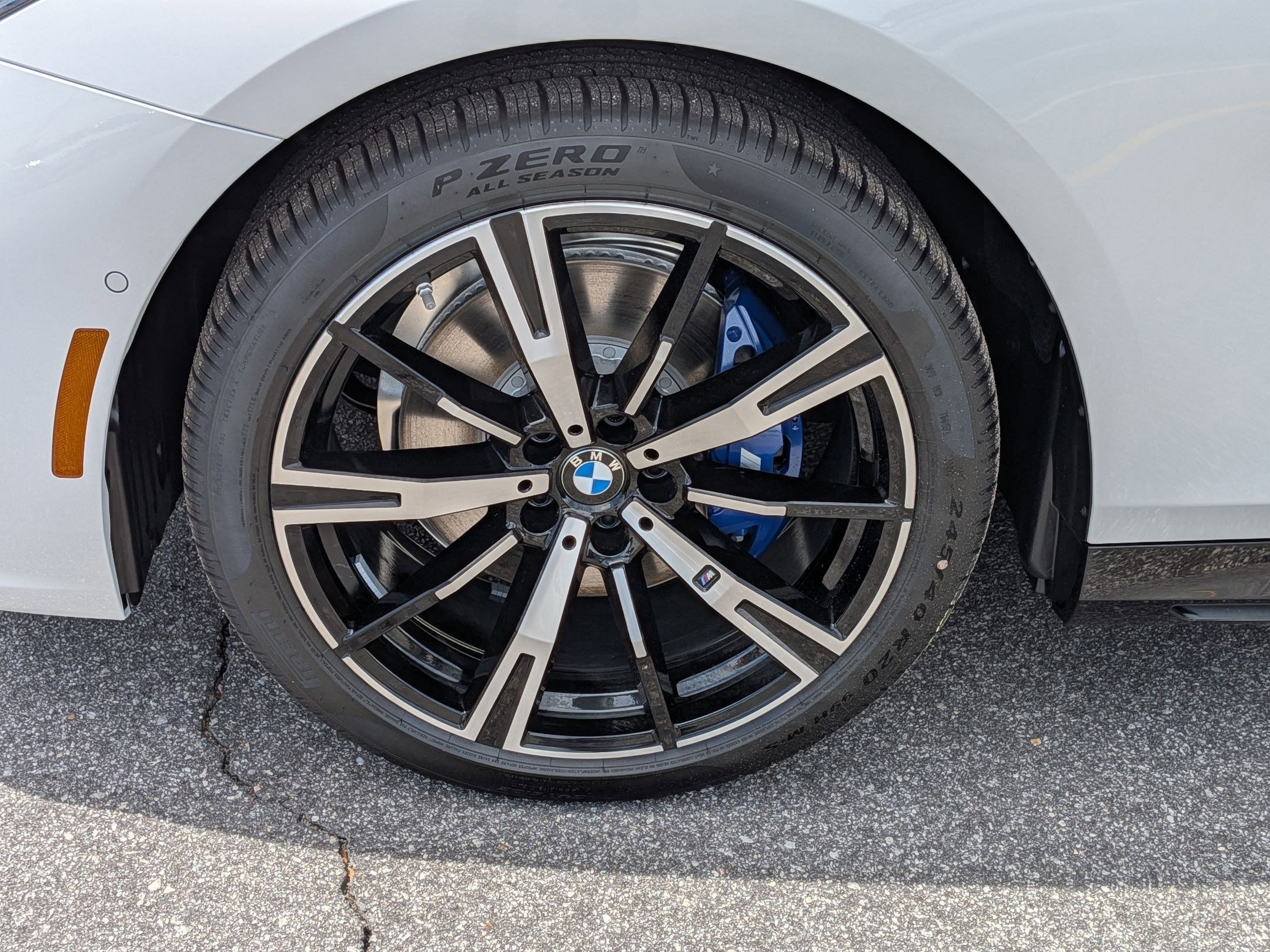 New 2026 BMW 530i w/ M Sport Package RWD image 10