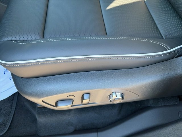 New 2026 Buick Enclave Avenir w/ Super Cruise Package image 18