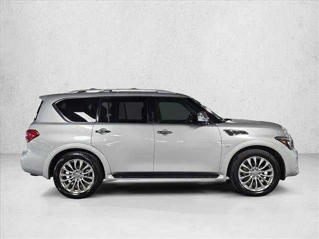 Used 2017 INFINITI QX80 2WD w/ Deluxe Technology Package image 4