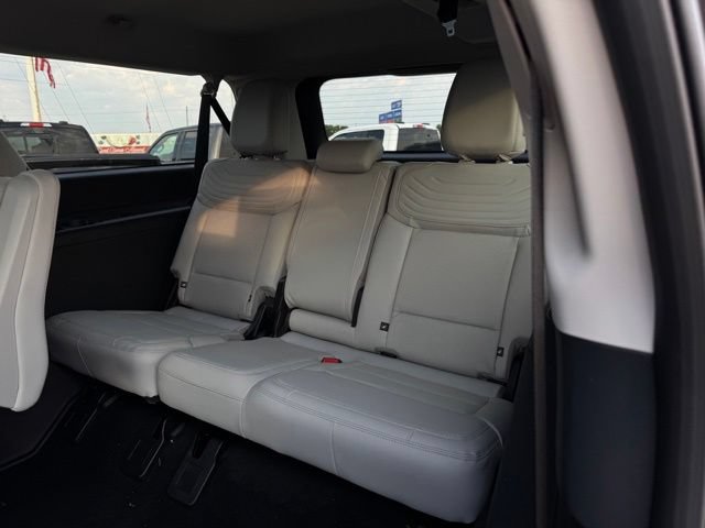 New 2027 Ford Expedition Max Platinum w/ Platinum Ultimate Package AWD/4WD image 19
