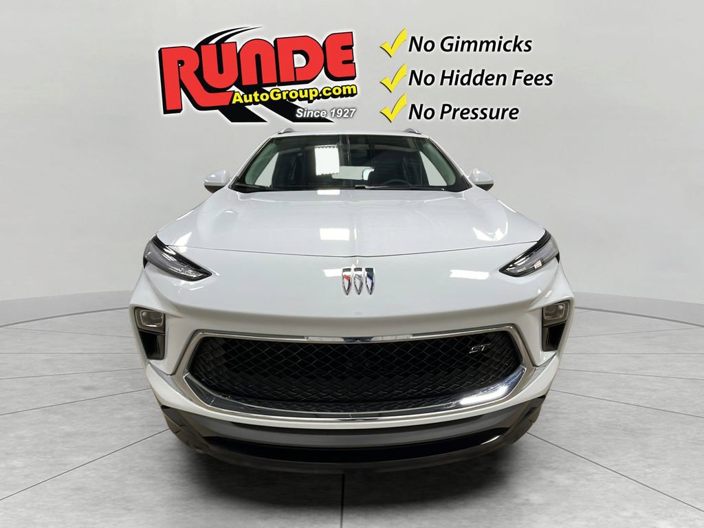 Used 2024 Buick Encore GX Sport Touring w/ Comfort Package image 9