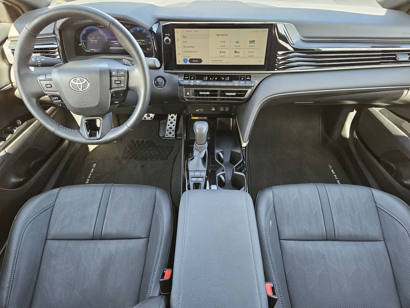 Used 2025 Toyota Camry XSE FWD image 25