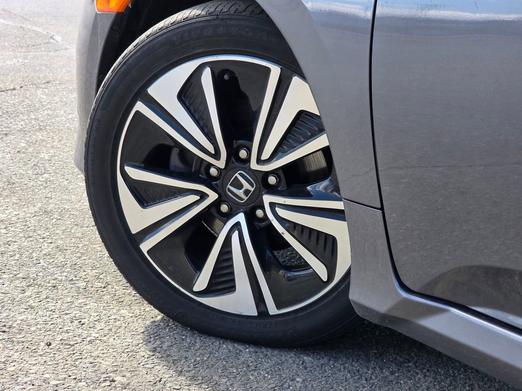 Used 2018 Honda Civic EX-T image 6