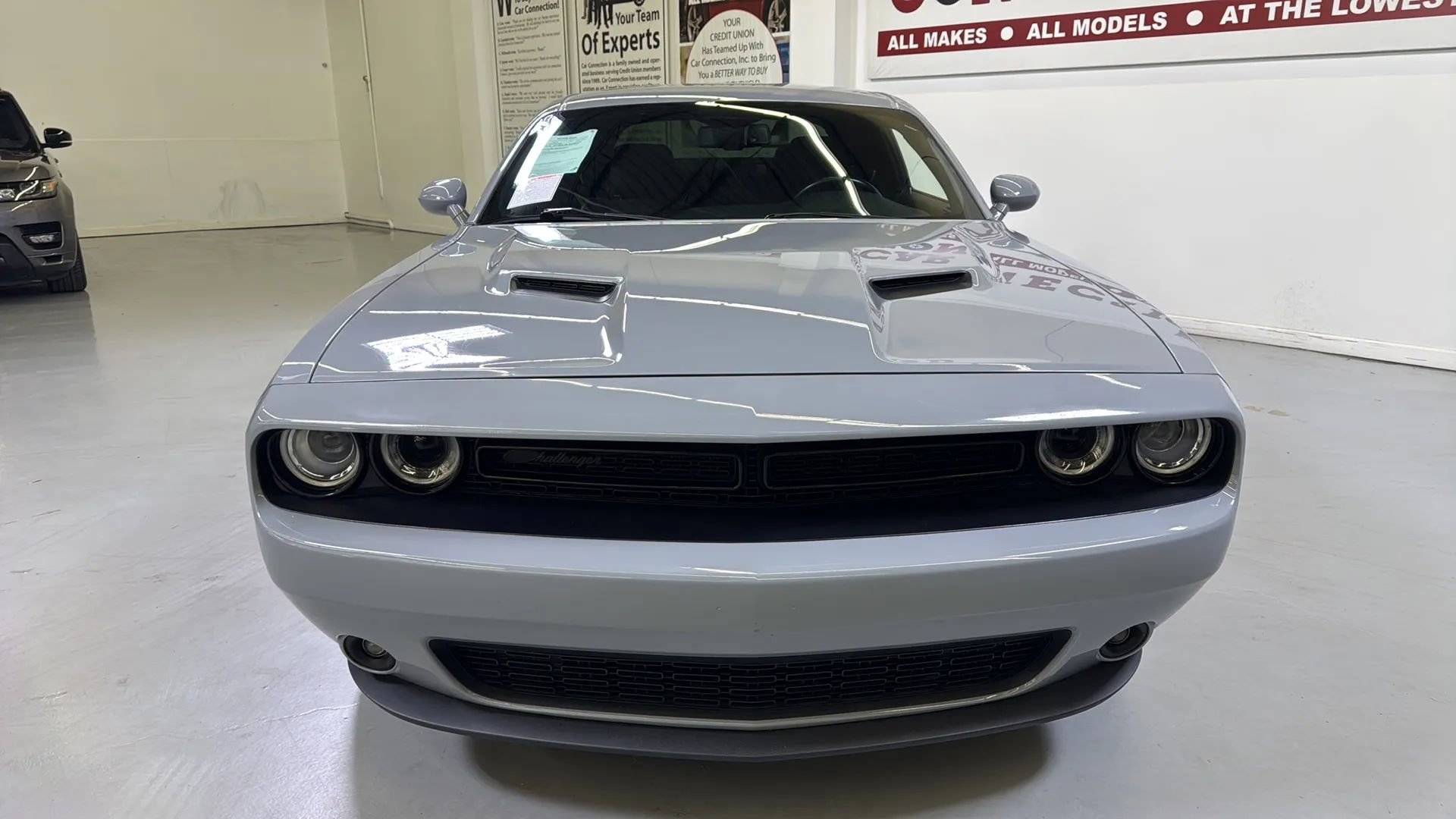 Used 2021 Dodge Challenger SXT w/ Blacktop Package image 11