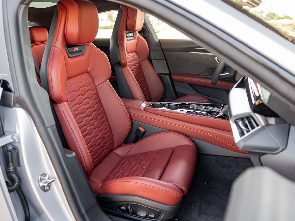 New 2025 Audi S e-tron GT Prestige image 25