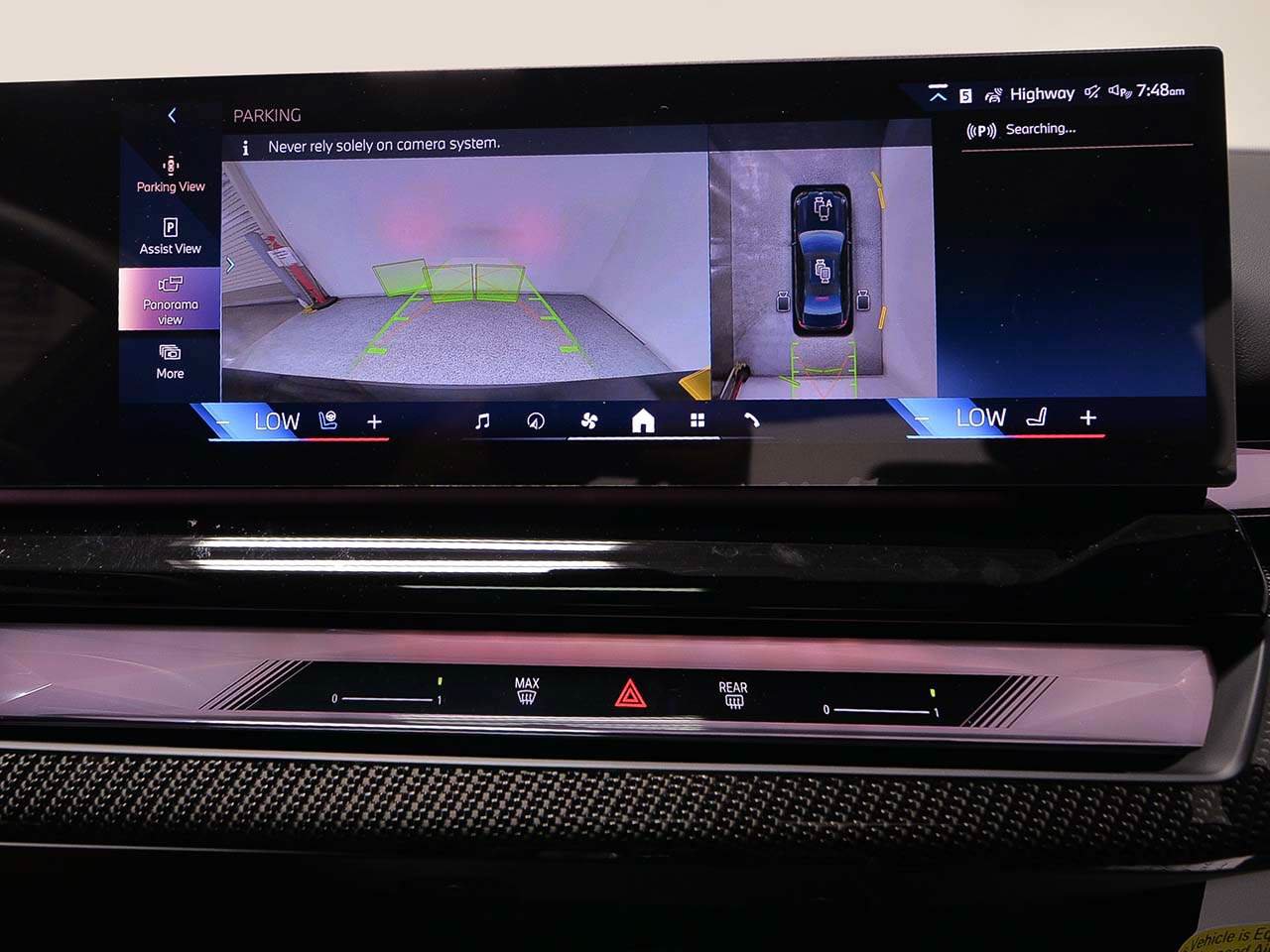 New 2027 BMW 550e xDrive w/ Premium Package AWD/4WD image 15