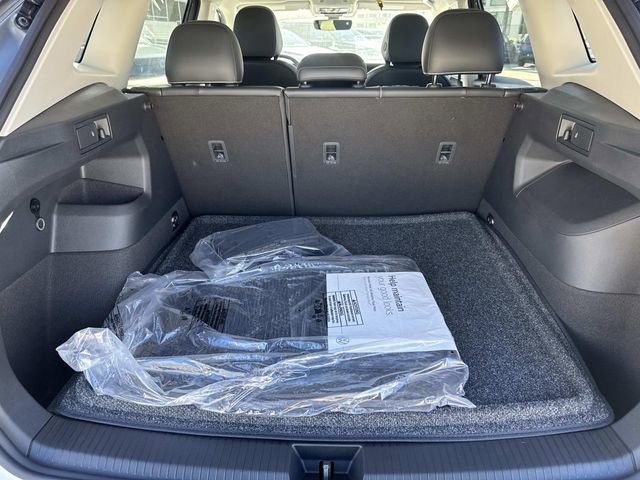 New 2026 Volkswagen Tiguan SE image 5