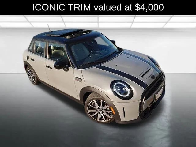 Used 2023 MINI Cooper S image 2