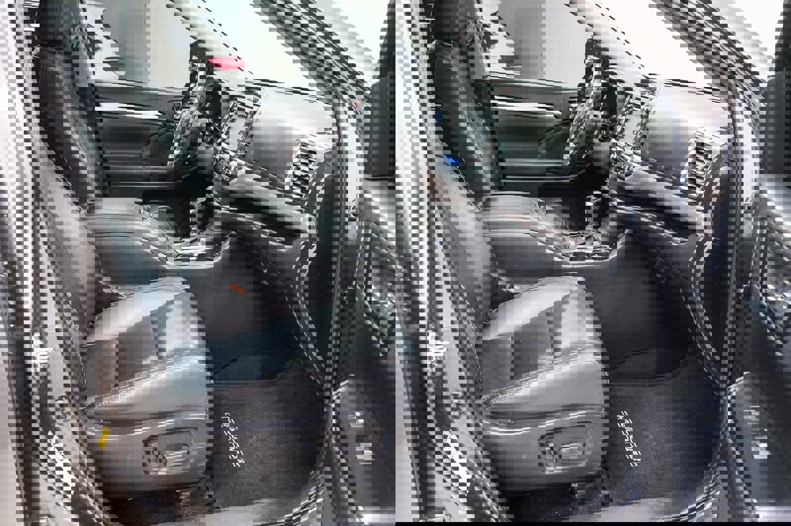 Used 2019 Toyota Highlander XLE image 17