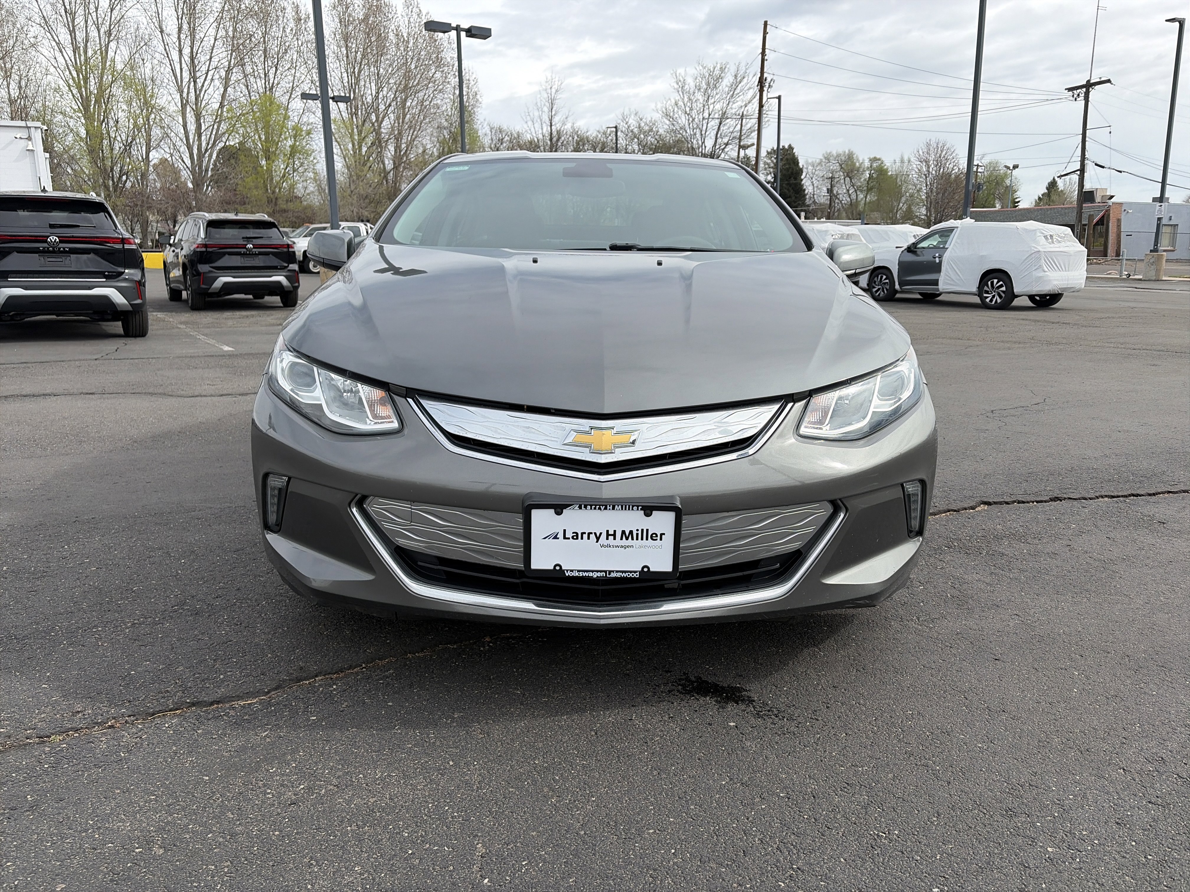 Used 2016 Chevrolet Volt LT image 2
