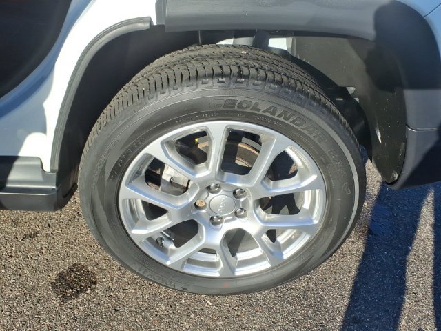 Certified 2023 Jeep Compass Latitude AWD/4WD image 14