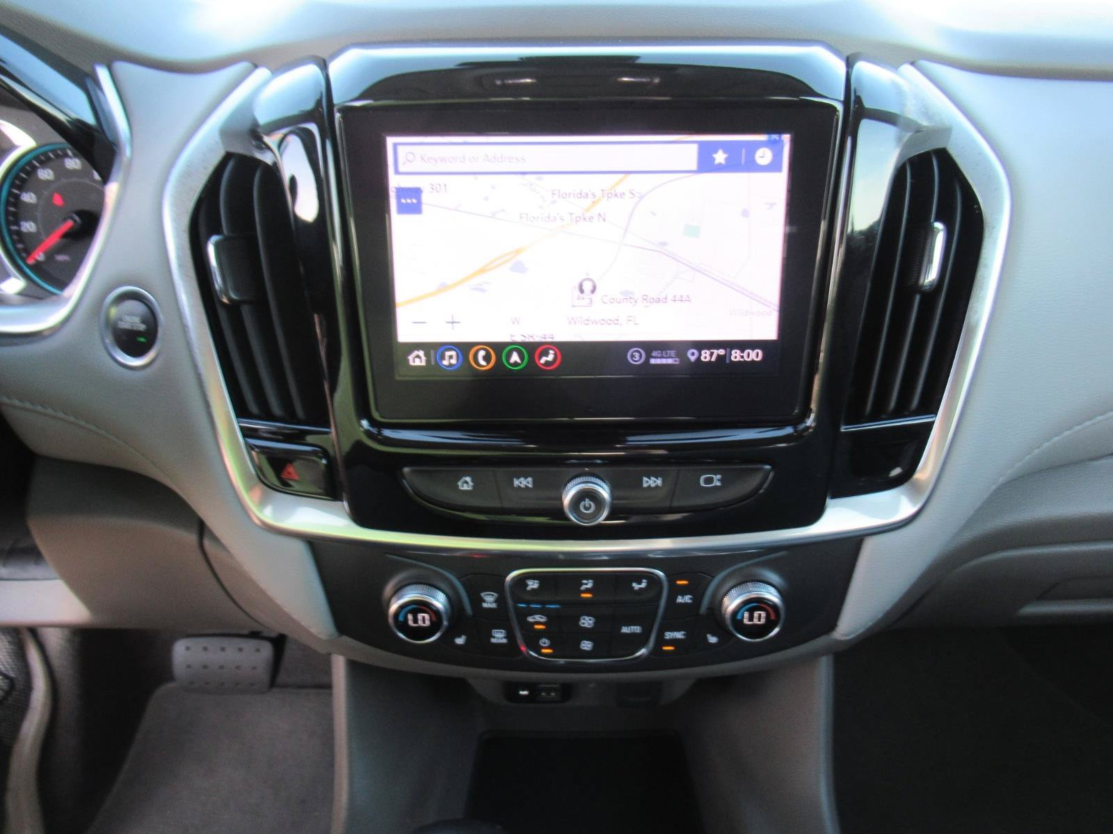 Used 2021 Chevrolet Traverse LT w/ LT Premium Package AWD/4WD image 25