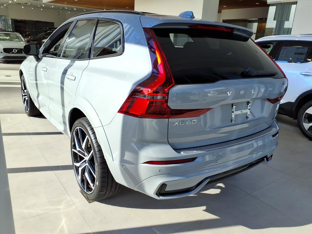 New 2026 Volvo XC60 T8 Polestar w/ Protection Package Premier image 6