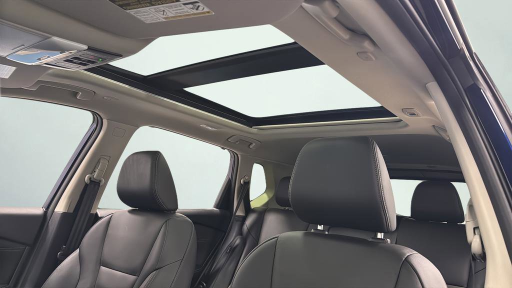 Certified 2025 Nissan Rogue SL w/ SL Premium Package image 17