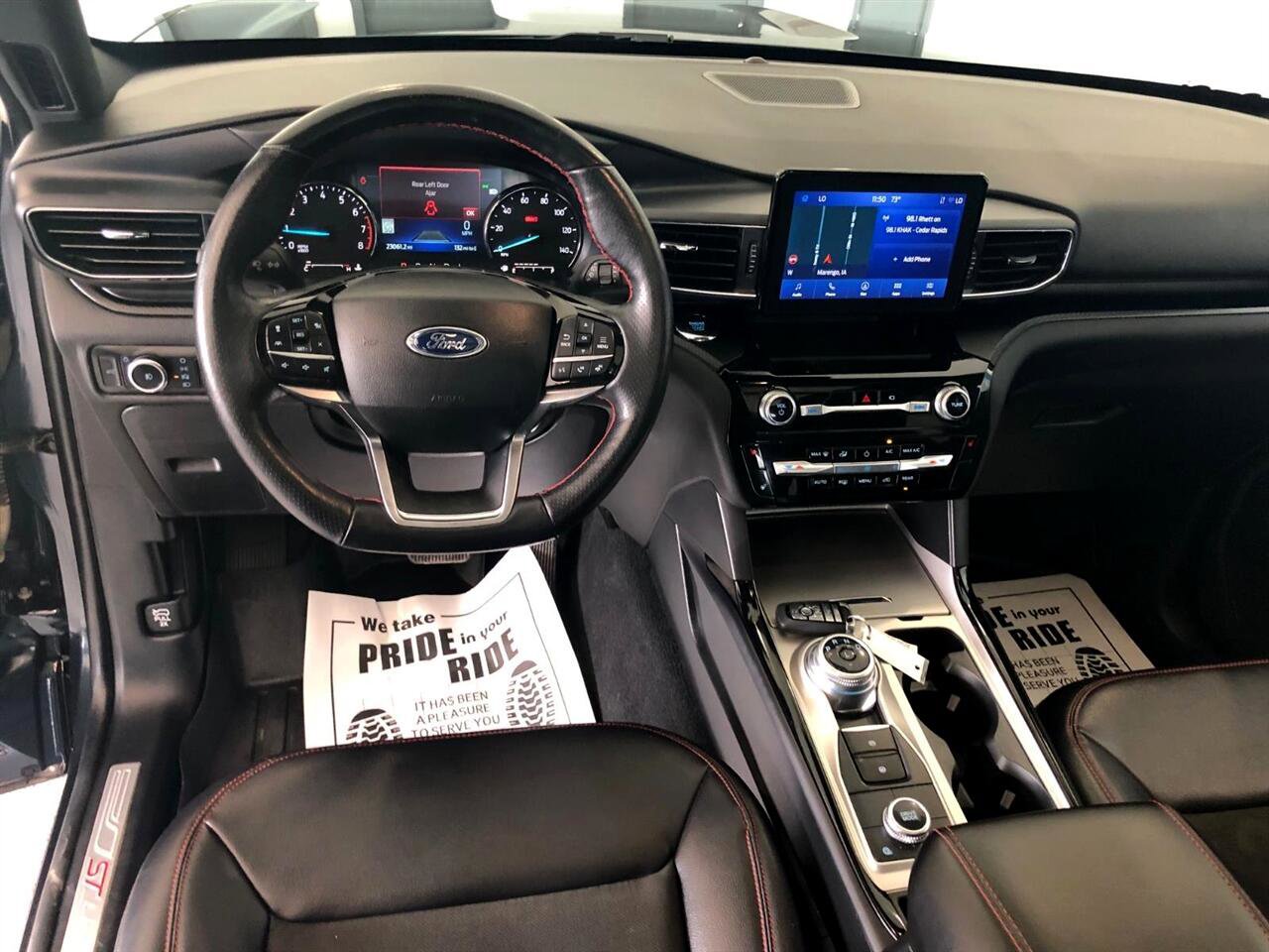 Used 2023 Ford Explorer ST-Line w/ Class IV Trailer Tow Package image 9