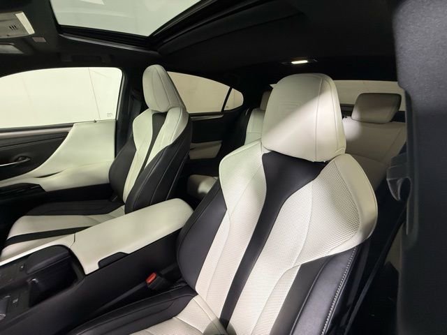 Certified 2022 Lexus ES 350 F Sport image 13