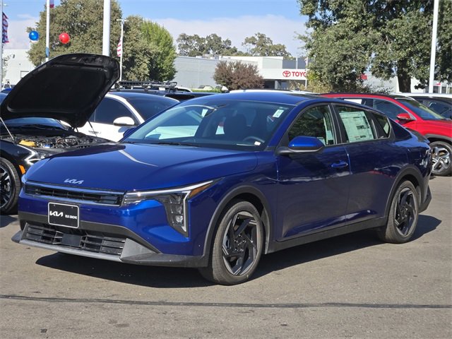 New 2025 Kia K4 EX image 9