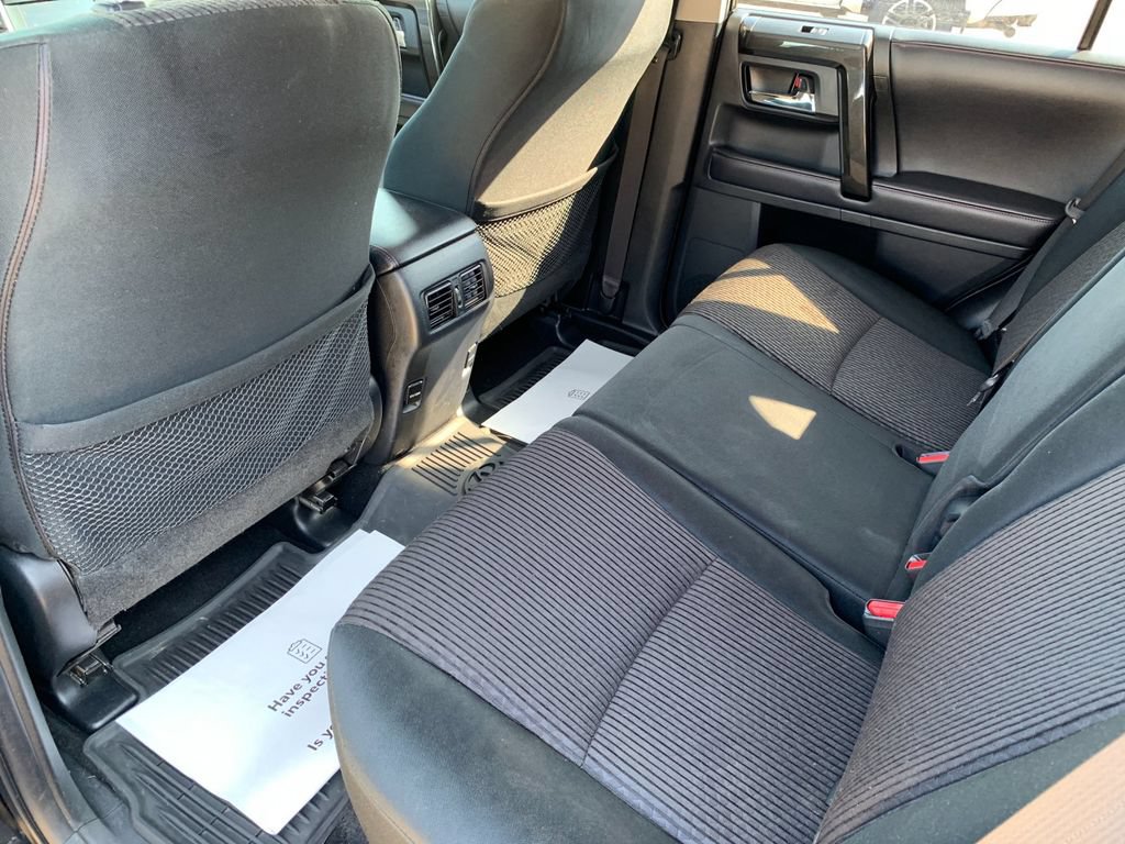 Used 2018 Toyota 4Runner TRD Off-Road AWD/4WD image 14