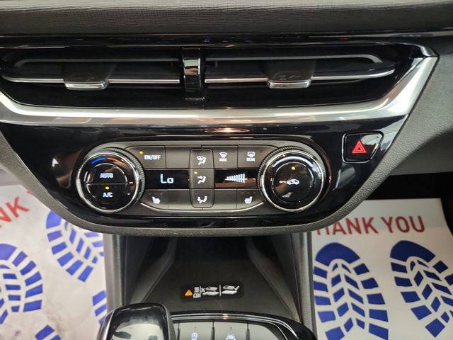 Used 2024 Buick Envista Sport Touring w/ Convenience I Package FWD image 20