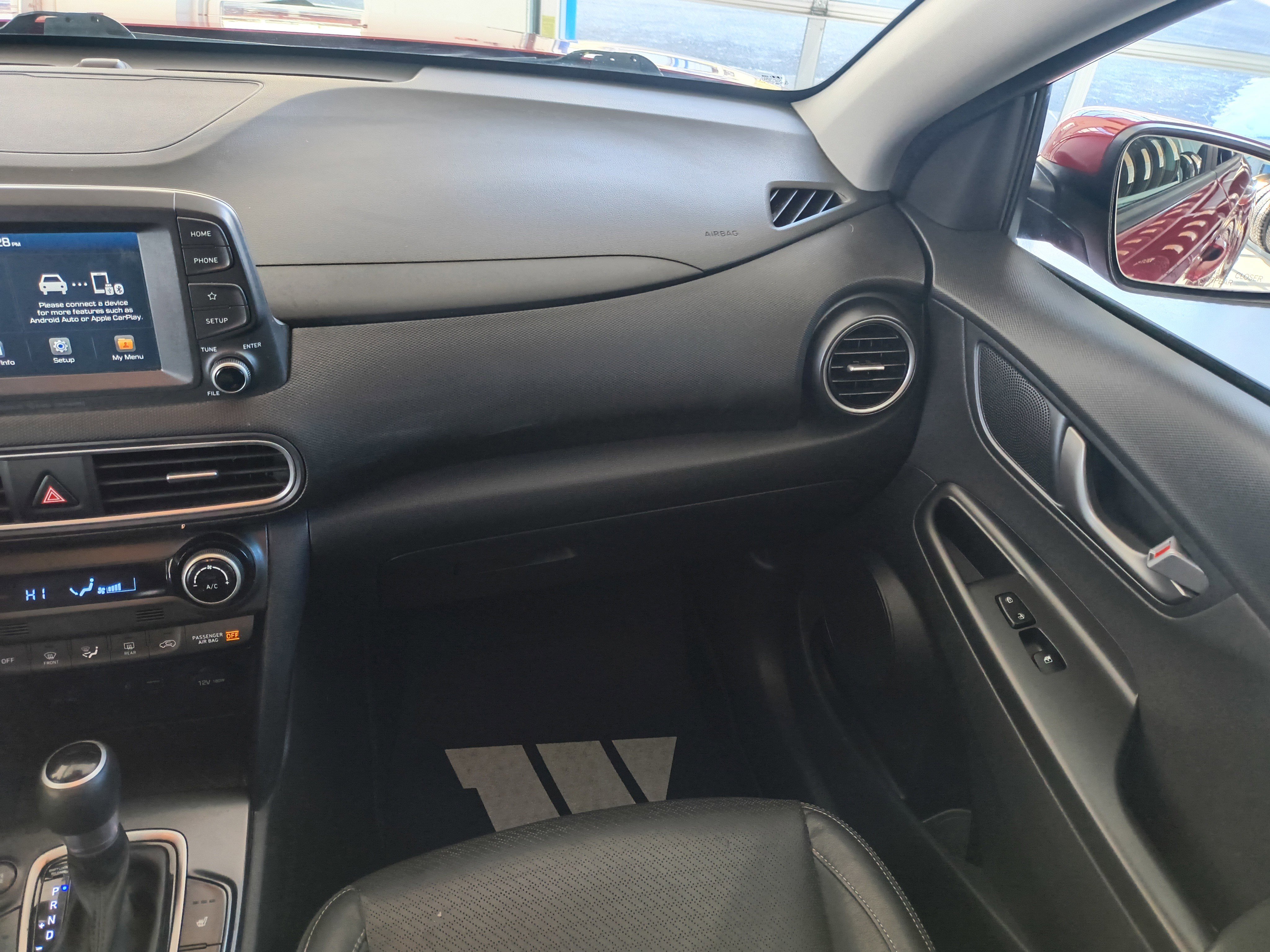 Used 2018 Hyundai Kona Limited image 15