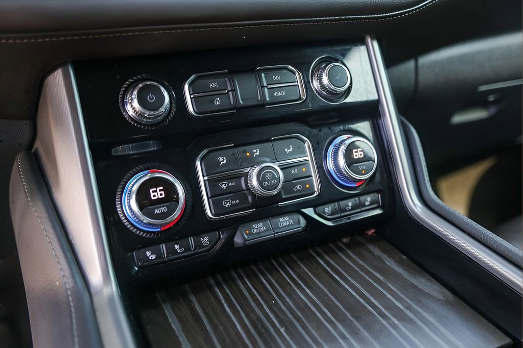 Used 2024 GMC Yukon XL Denali w/ Max Trailering Package image 20