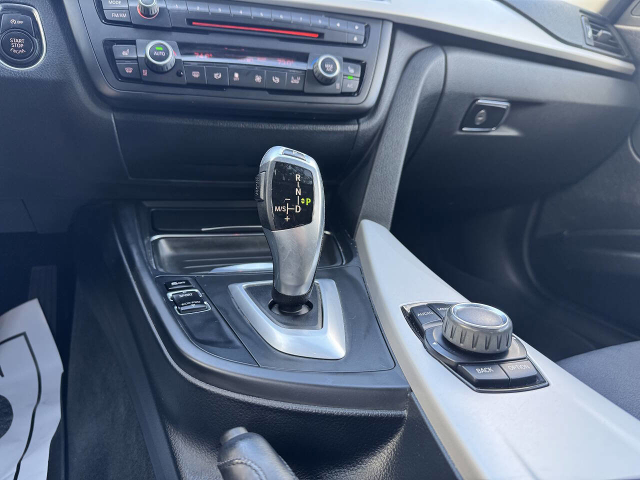 Used 2014 BMW 320i xDrive Sedan image 20