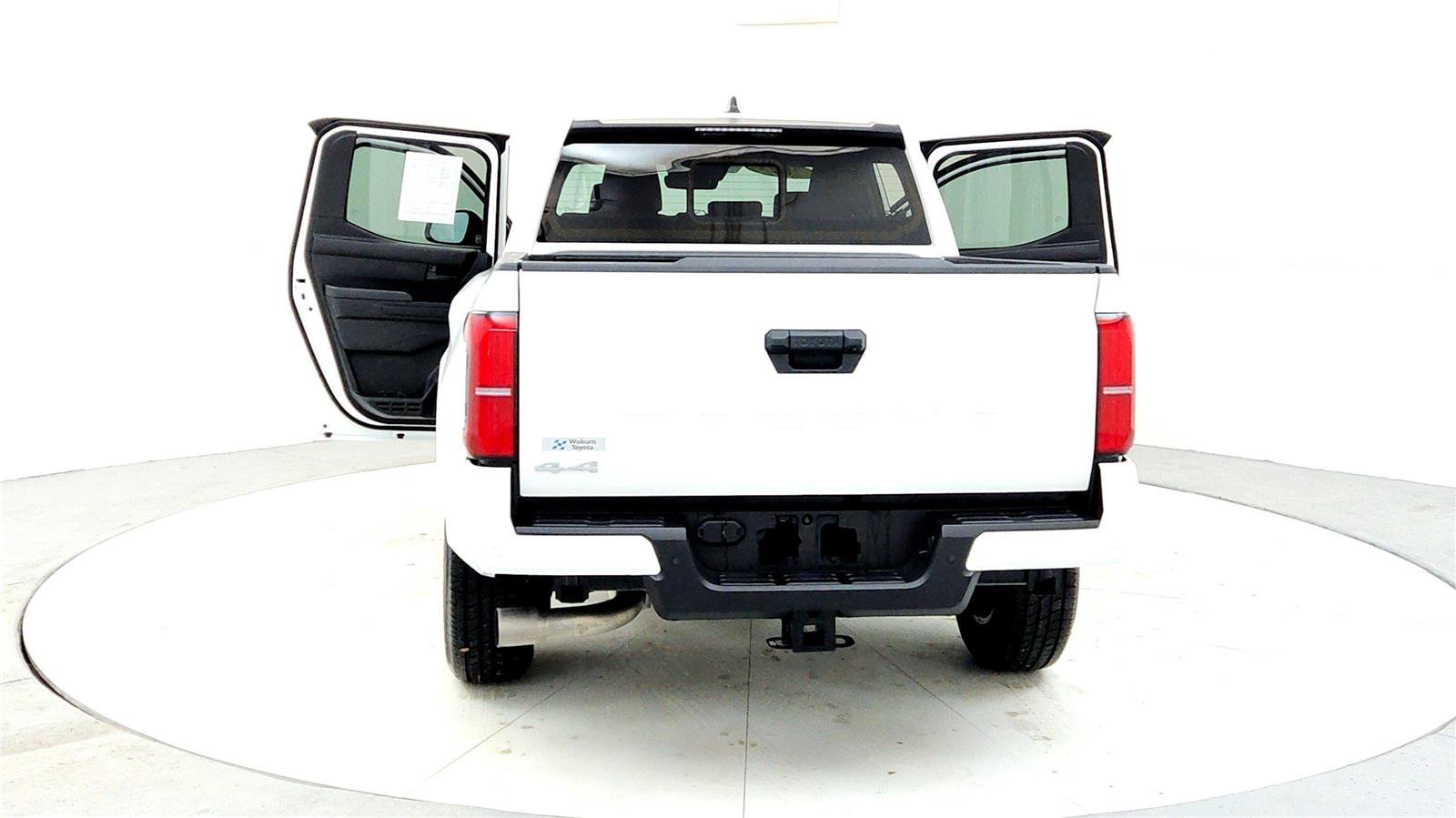 Certified 2025 Toyota Tacoma SR5 image 11