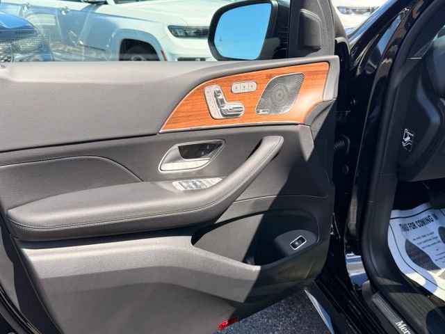 New 2026 Mercedes-Benz GLE 580 4MATIC image 16