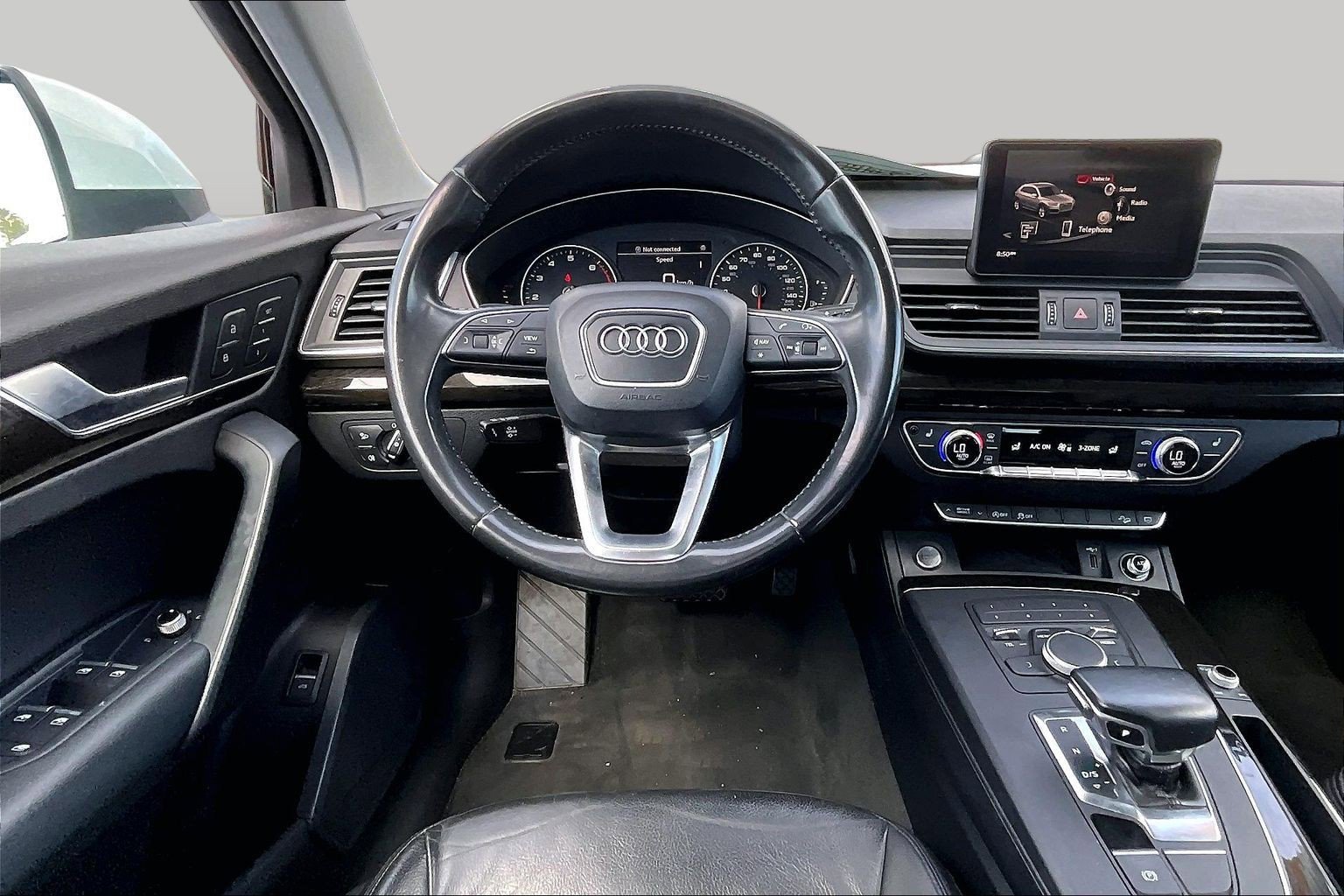 Used 2018 Audi Q5 2.0T Premium w/ Convenience Package AWD/4WD image 5