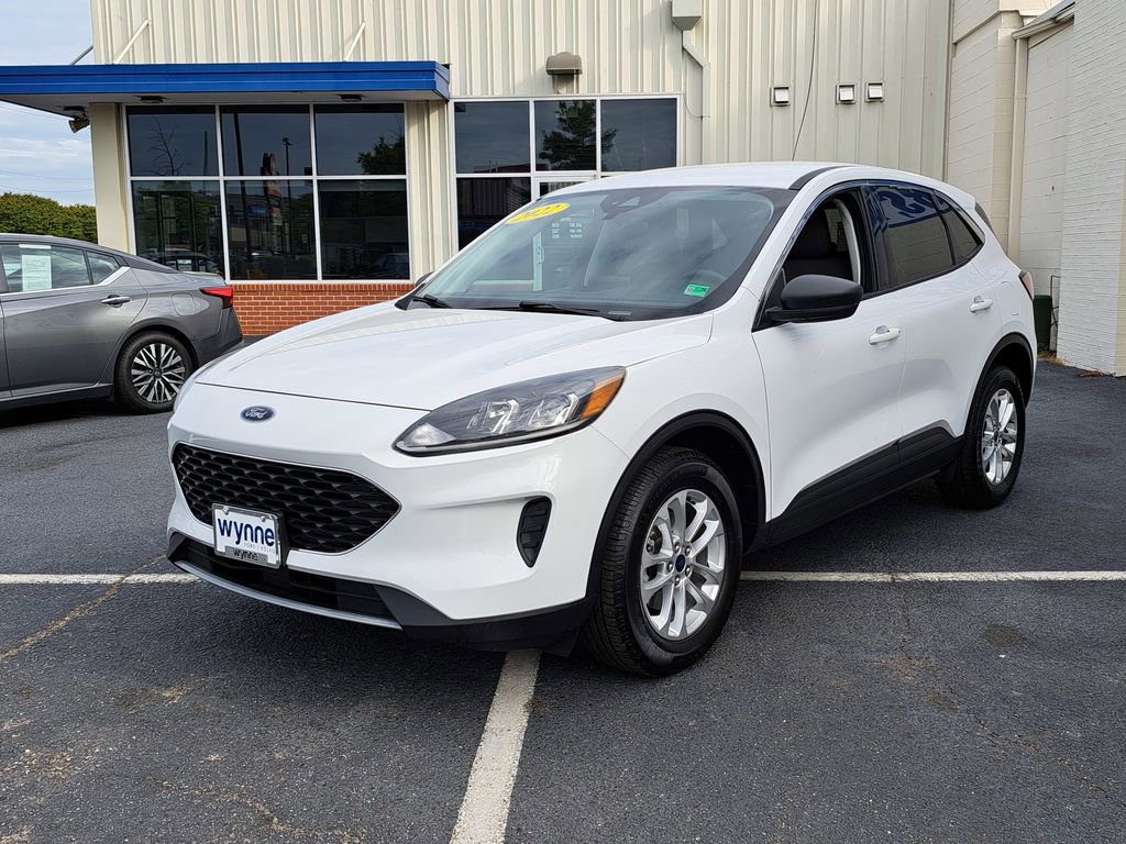 Used 2022 Ford Escape SE w/ Convenience Package AWD/4WD image 3