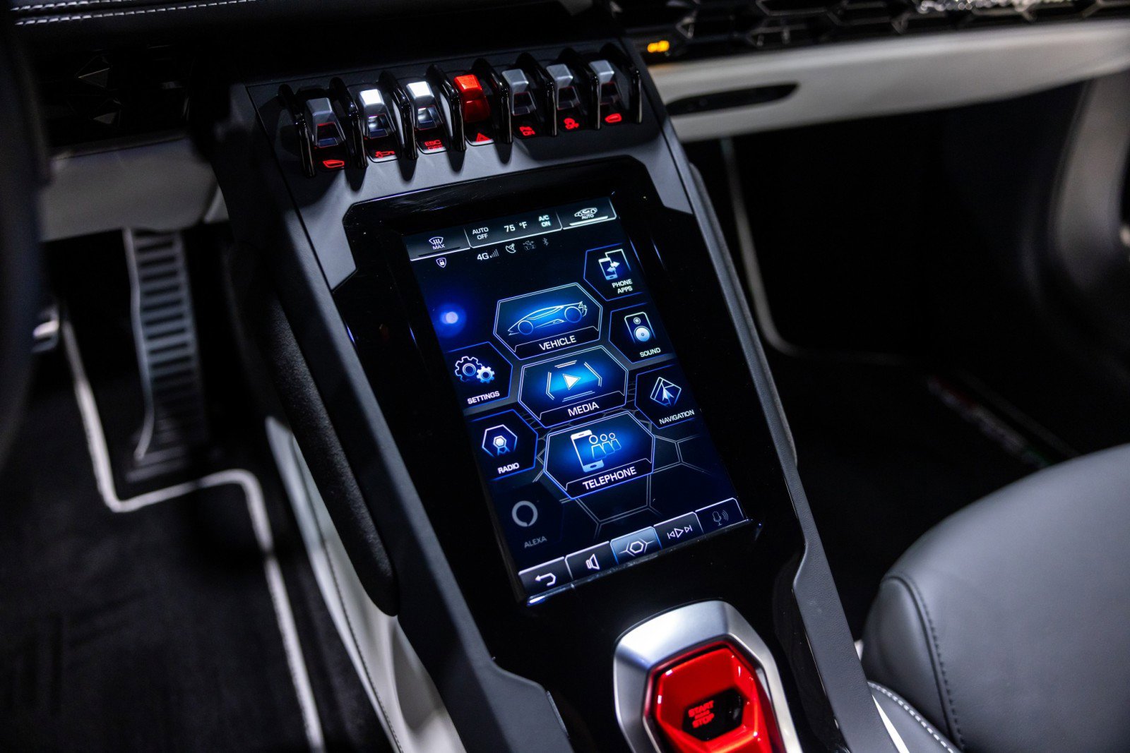 Used 2022 Lamborghini Huracan EVO image 39