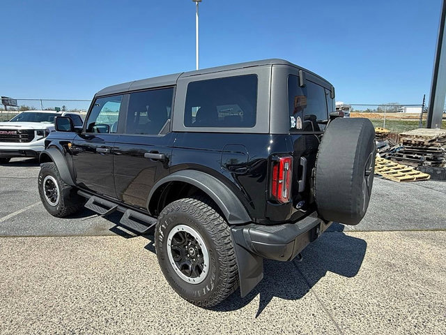 Used 2023 Ford Bronco Badlands image 5