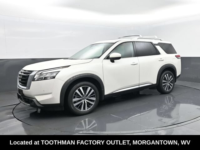 Used 2022 Nissan Pathfinder Platinum w/ Cargo Package AWD/4WD image 2