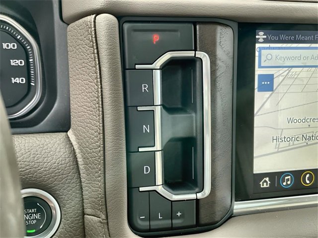 Used 2021 GMC Yukon Denali w/ Denali Premium Package image 17