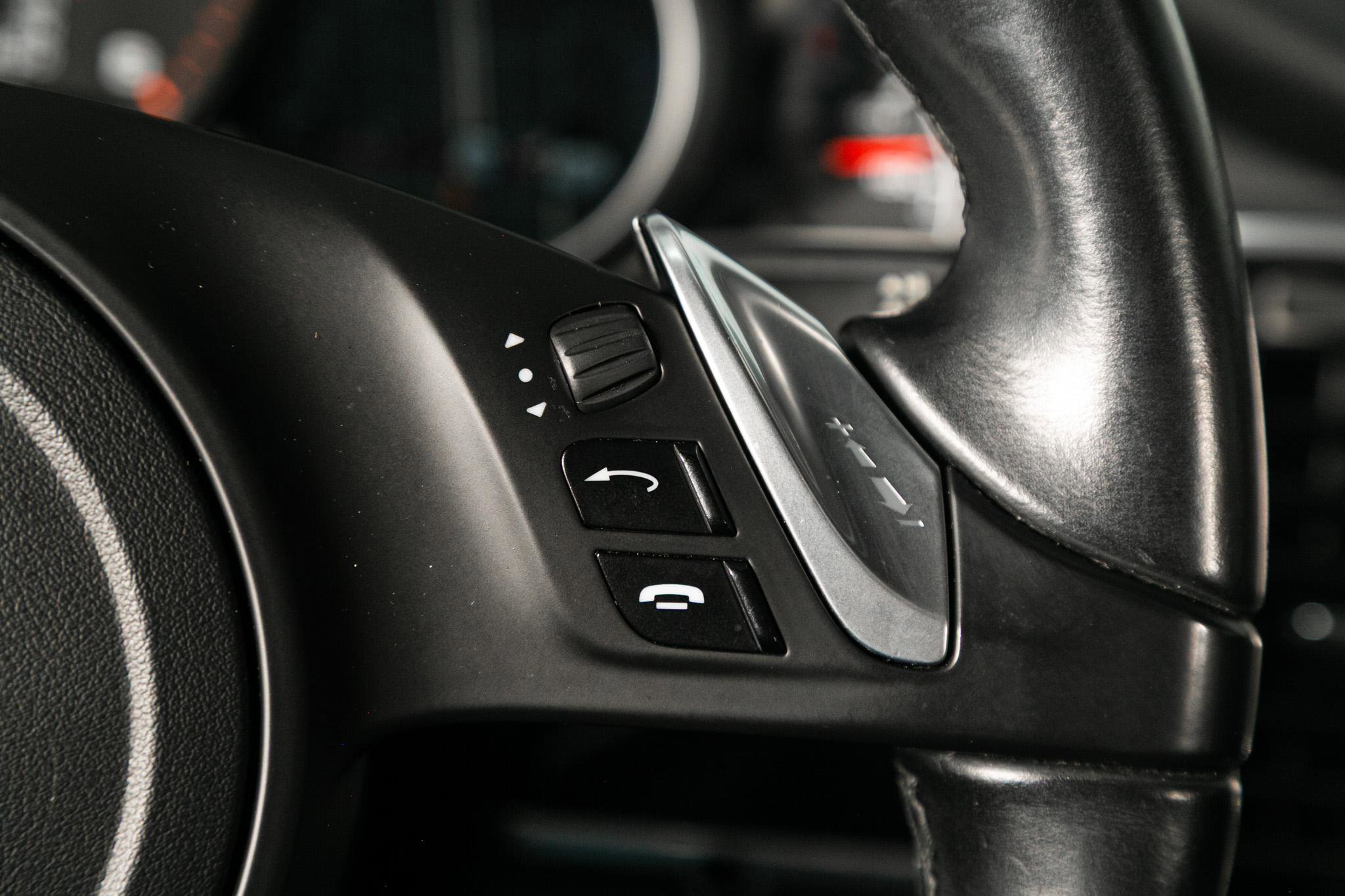 Used 2015 Porsche Panamera 4dr HB 4 image 54