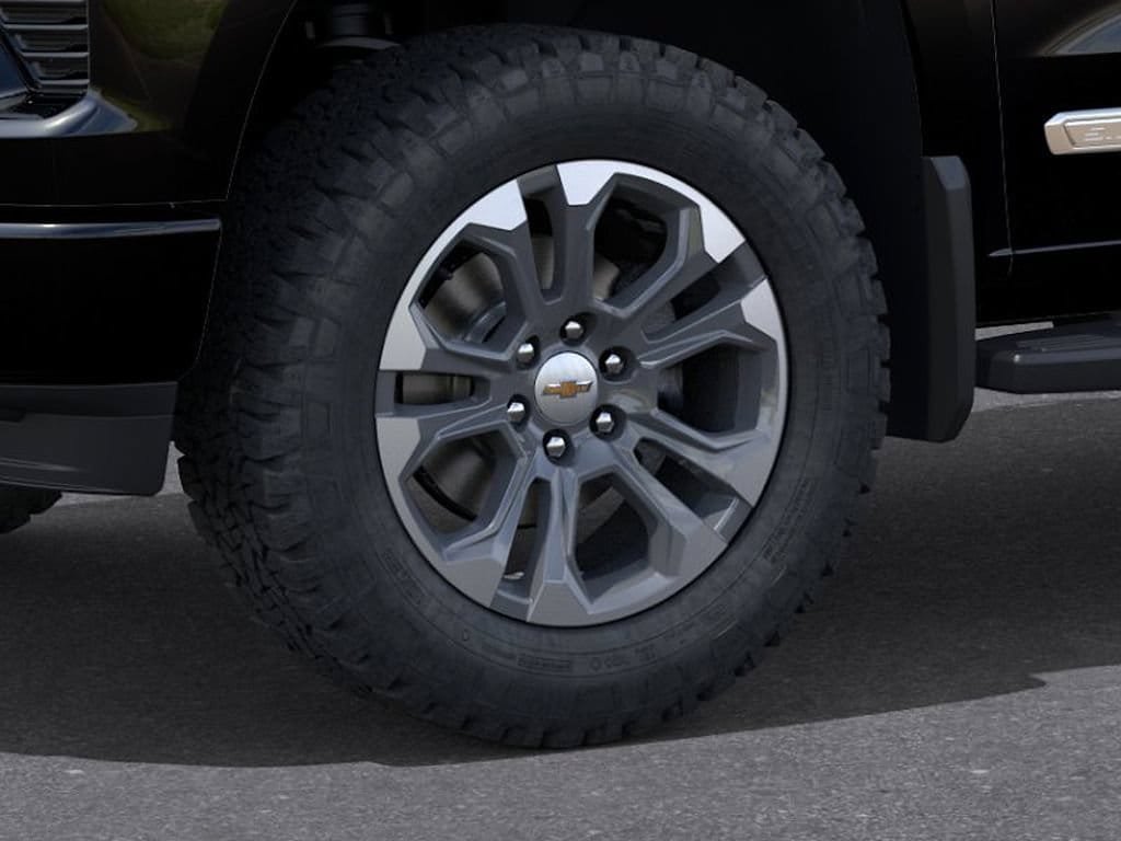 New 2026 Chevrolet Silverado 1500 High Country w/ Z71 Off-Road Package AWD/4WD image 9