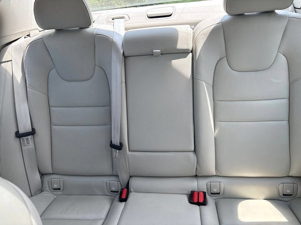 Certified 2023 Volvo S60 B5 Plus w/ Climate Package FWD image 29