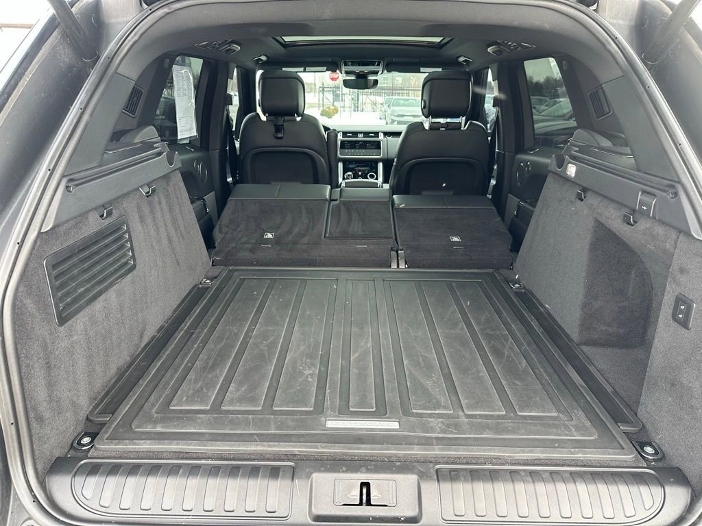 Used 2022 Land Rover Range Rover Sport HSE Silver Edition image 28