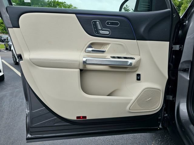 New 2026 Mercedes-Benz GLB 250 4MATIC image 21