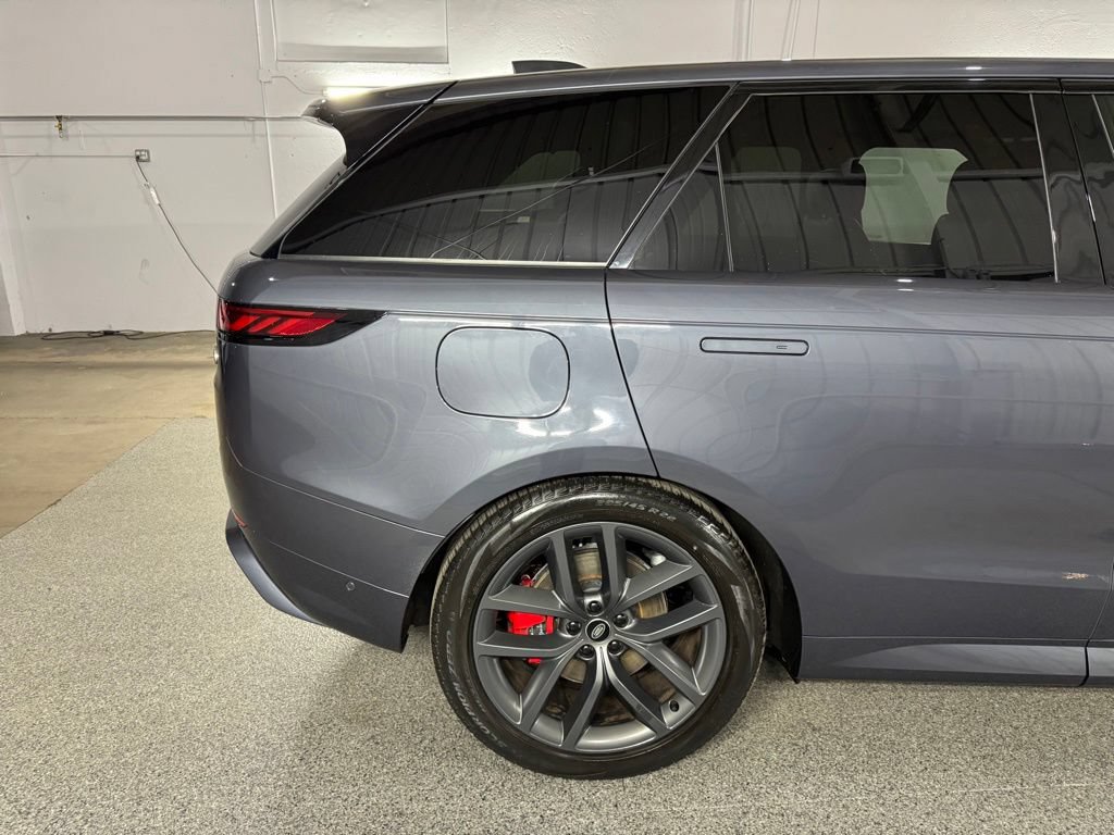 Used 2023 Land Rover Range Rover Sport SE Dynamic AWD/4WD image 6